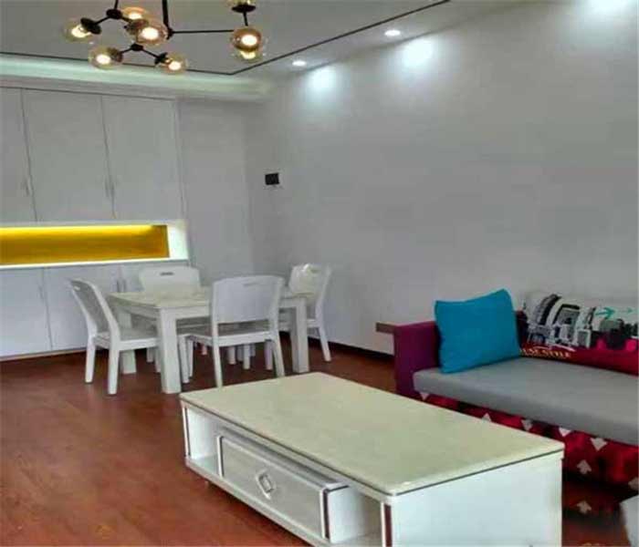 深圳坂田:富裕大廈