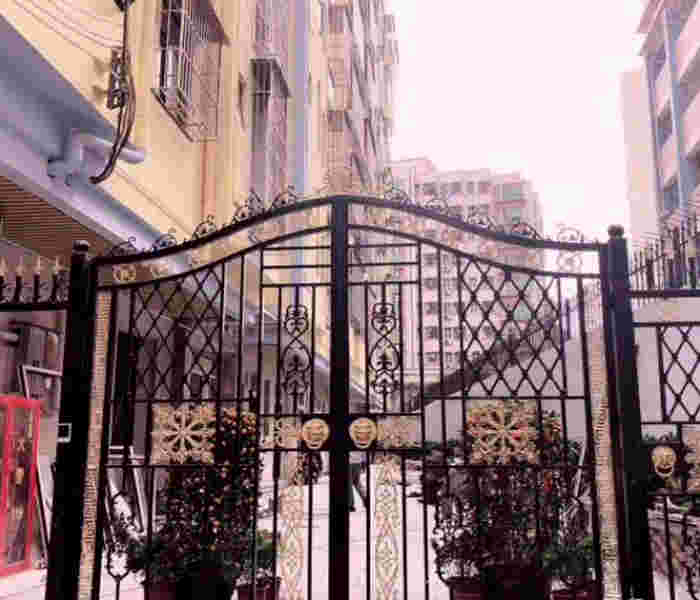 <a href=/fuyong/ target=_blank class=infotextkey>深圳福永小產權房</a>出售:灣區御府