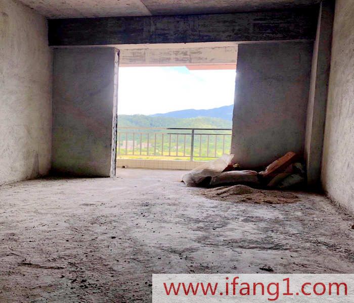 <a href=/fenggang/ target=_blank class=infotextkey>鳳崗小產權房出售網</a>