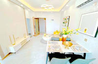 新圍小產(chǎn)權(quán)房-龍華大世界雙地鐵物業(yè)6號和25號地鐵線。落戶